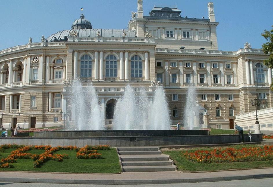 Chaikovsky Apartment Odessa Dış mekan fotoğraf